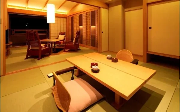 Sagasawakan ryokan tatami room