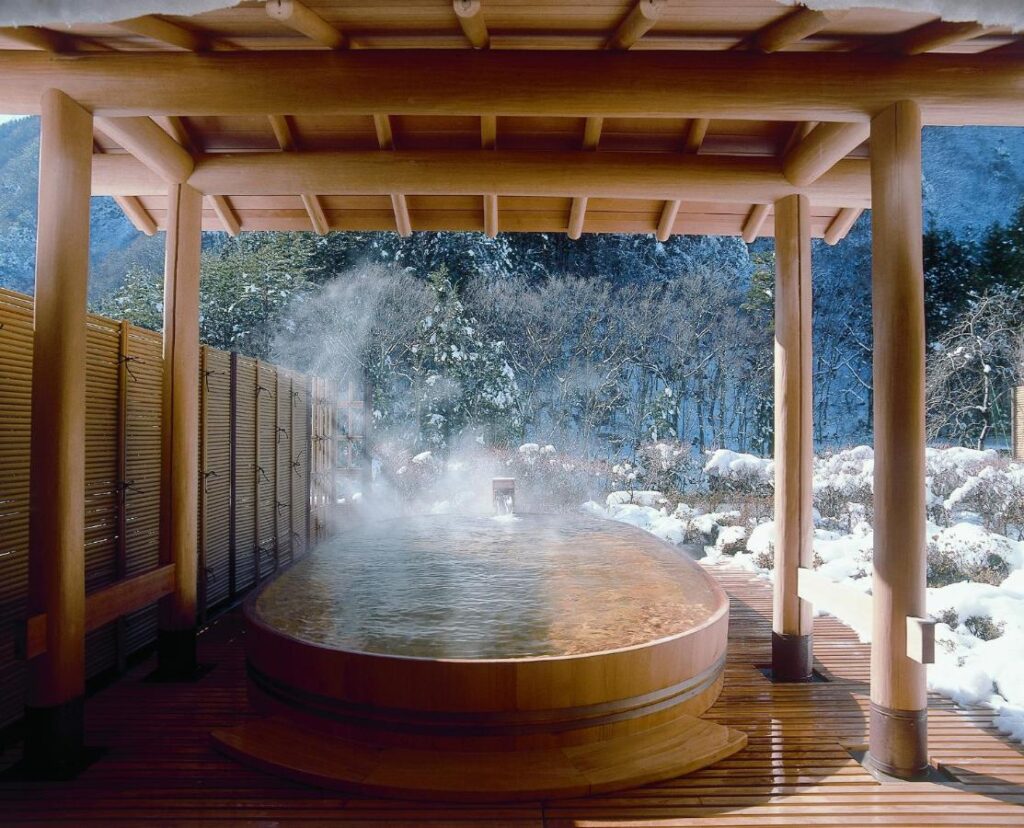 Nishiyama Onsen Keiunkan – Japanese Onsen