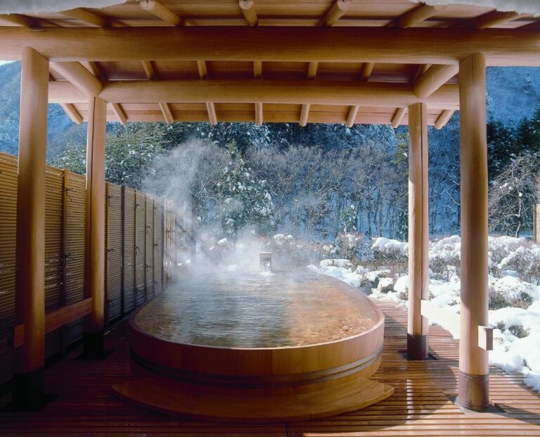 Nishiyama Onsen Keiunkan