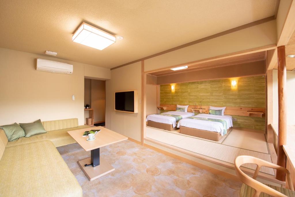 Fuji lake hotel western style room with tatami area