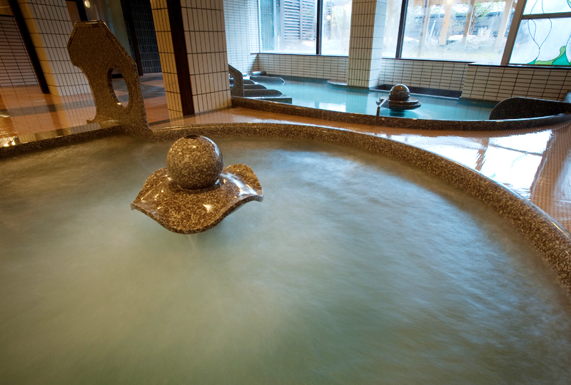 Shikotsuko Tsuruga Resort Spa Mizuno Uta indoor elegant onsen