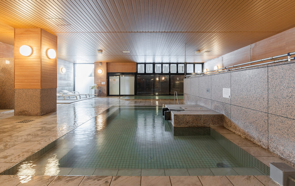 bearmonte indoor onsen