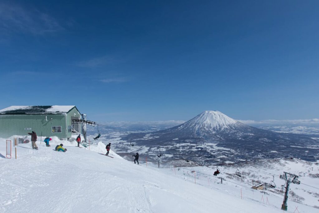 niseko grand skiing area