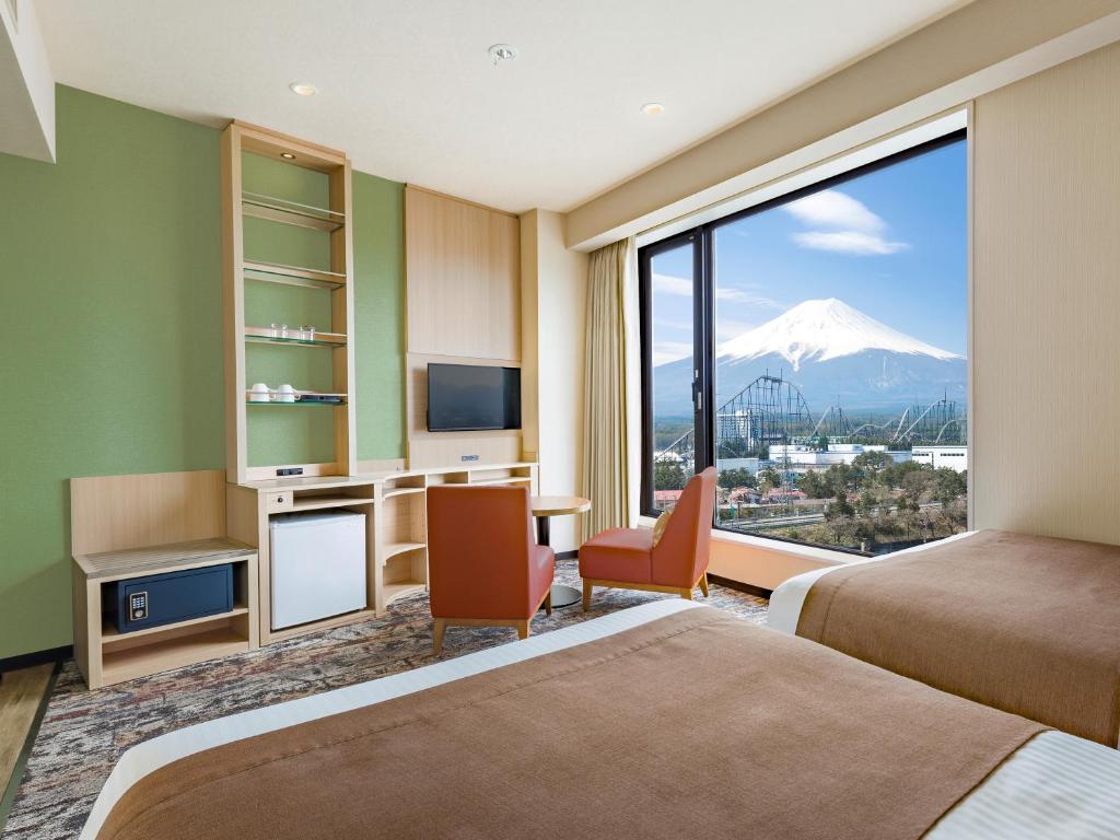 HOTEL MYSTAYS Fuji Onsen Resort room with Mount Fuji vistas