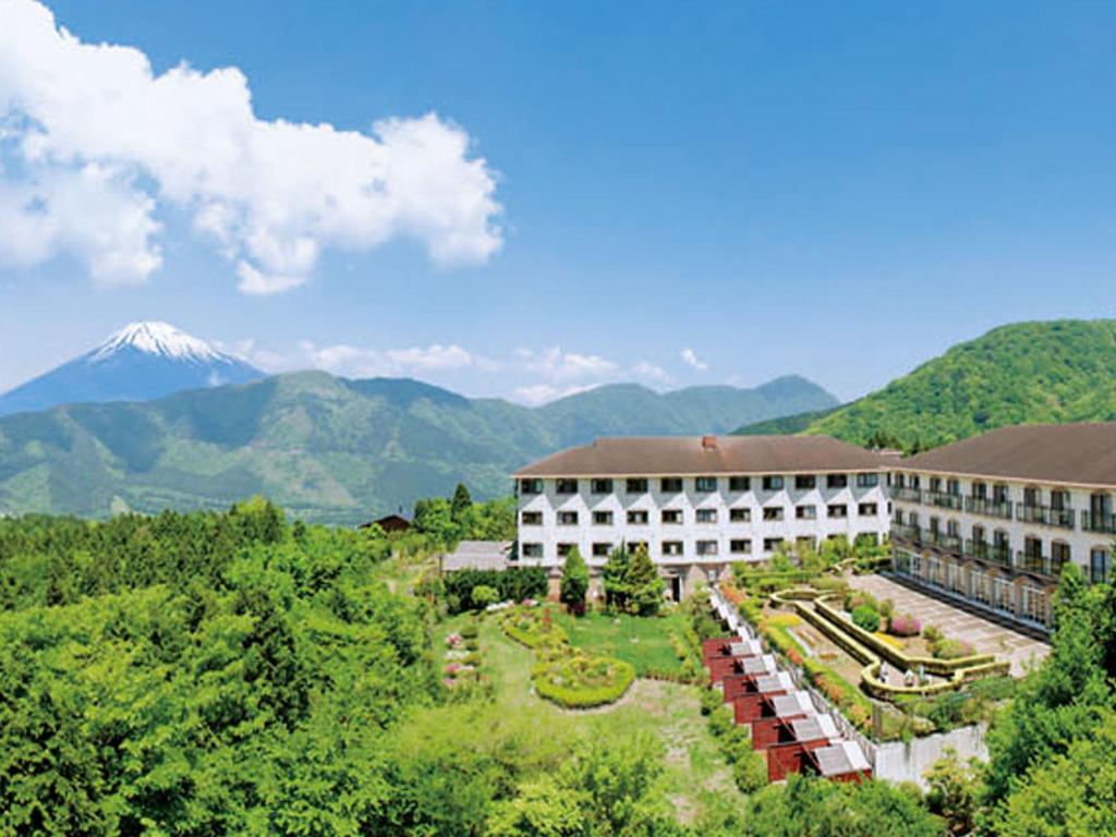 Hotel Green Plaza Hakone aerial view of hotel