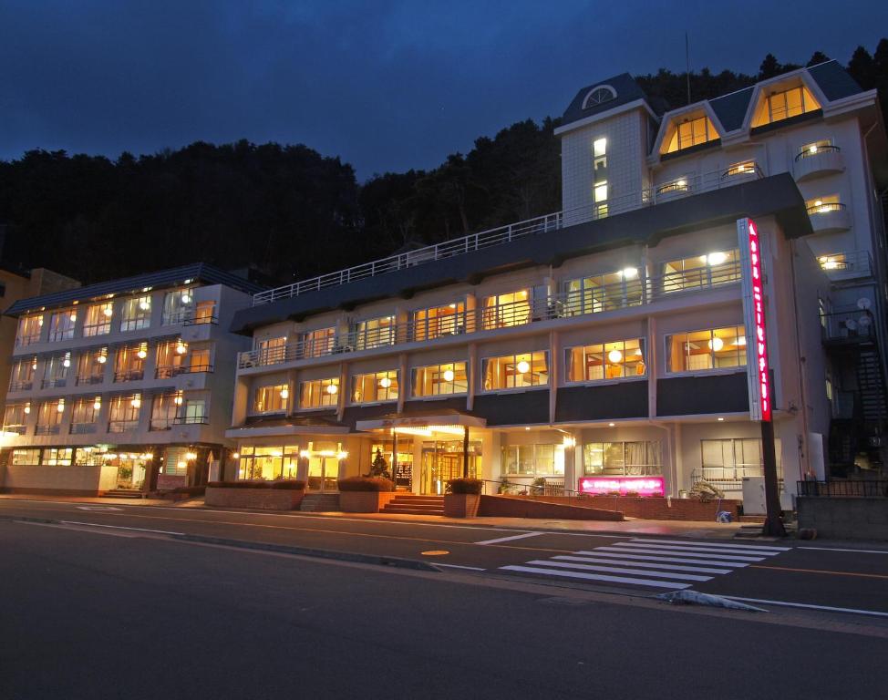 Kawaguchiko Hotel New Century