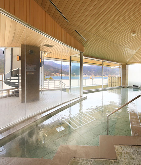 Lakeland Hotel Mizunosato indoor hot springs