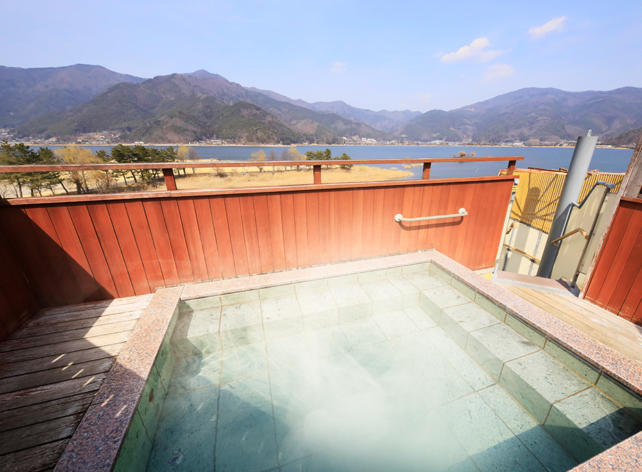 Lakeland Hotel Mizunosato outdoor private onsen