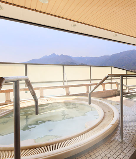 Lakeland Hotel Mizunosato semi open outdoor onsen