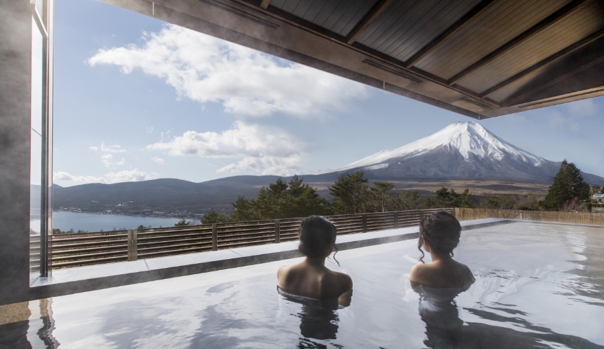 Mount Fuji hotel open air onsen