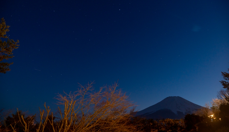 Mount Fuji hotel tip of mount fuji at night