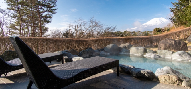 mount fuji hotel bedrock onsen