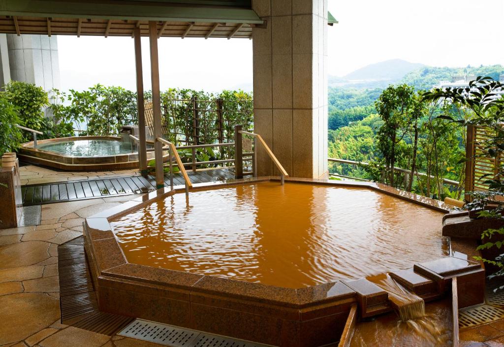 Arima Grand Hotel open air hot springs