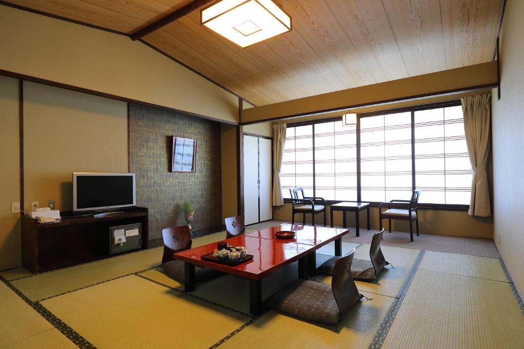 Arima Gyoen traditional japanese room