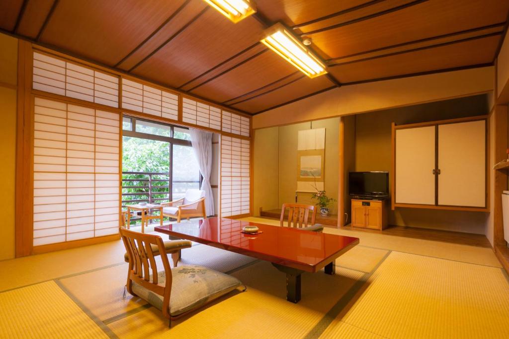 Arima Onsen Gekkoen Yugetsusanso japanese style tatami room