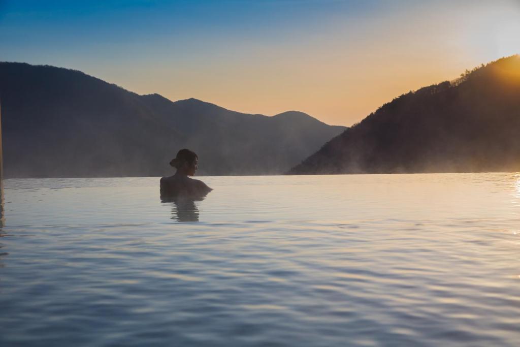 Hakone Kowakien Tenyu infinity pool