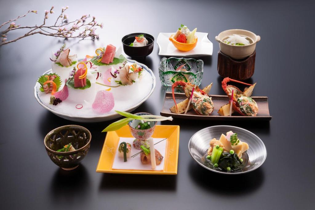 Hanaikada kaiseki cuisine