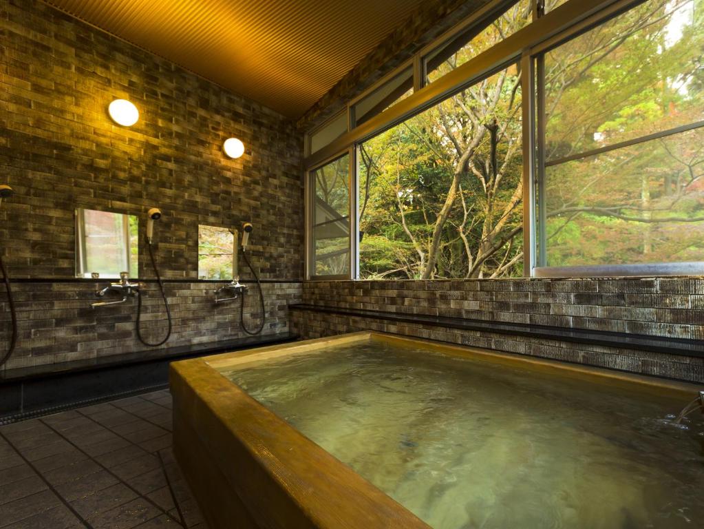 Hashinoya Bekkan Ransui indoor hot spring