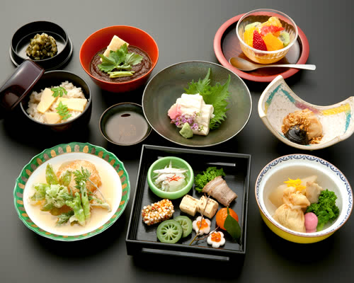 Japanese Ryokan Seryo lunch box