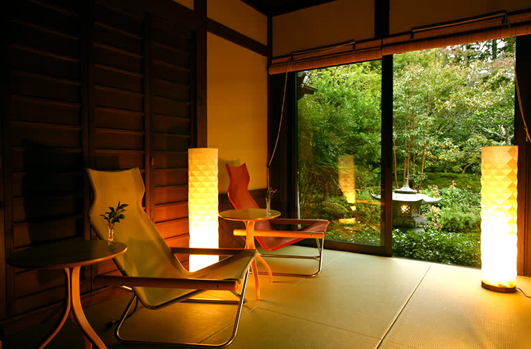 Japanese Ryokan Seryo room with garden views