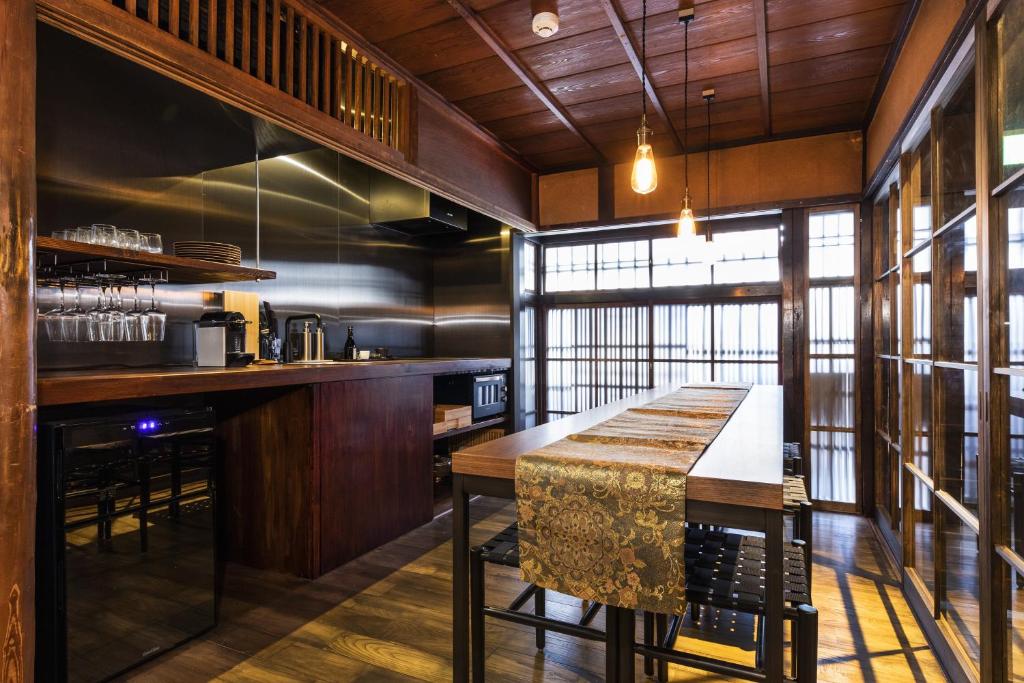 Kishoan kitchen area