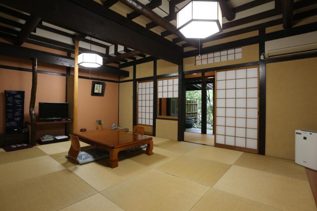 Momiji-ya Annex Kawa-no-Iori tatami room