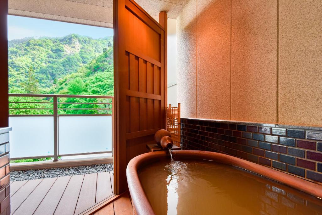 Okuno Hosomichi room with private onsen