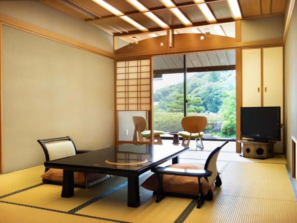 Ryotei Rangetsu tatami room