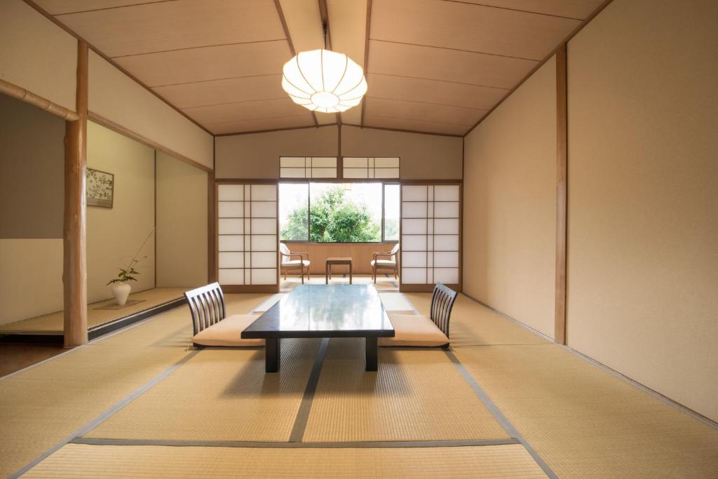 Takayamaso Hanano lovely tatami room