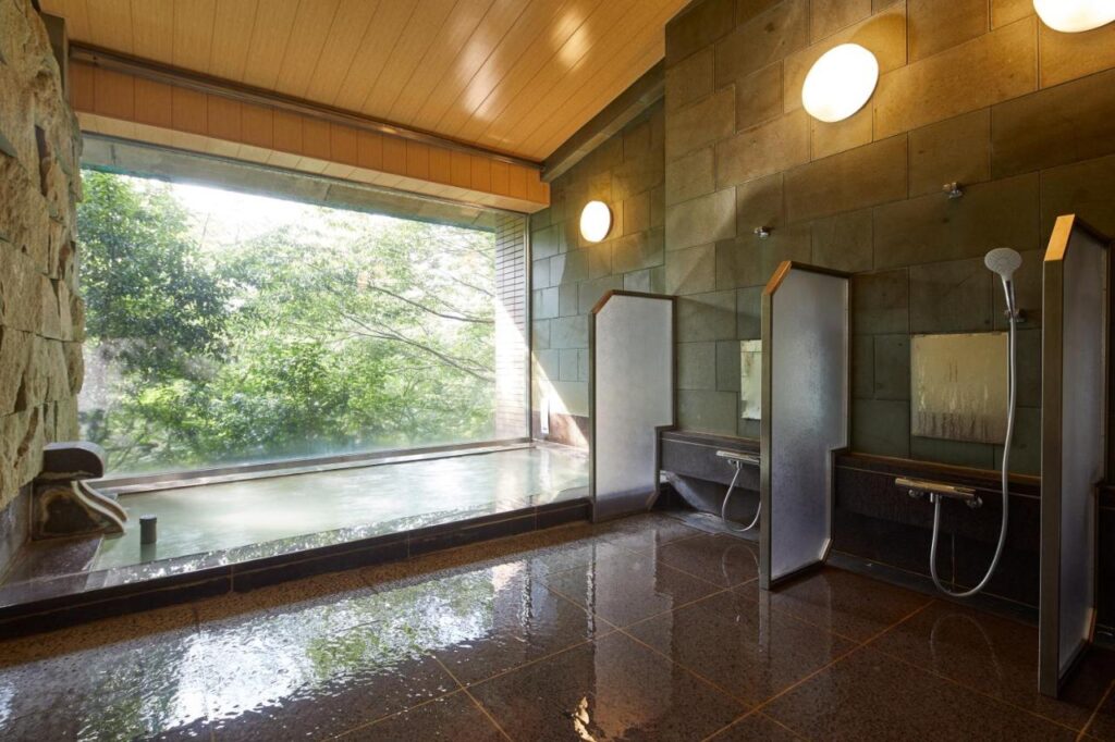 Centurion Hakone Bettei public onsen