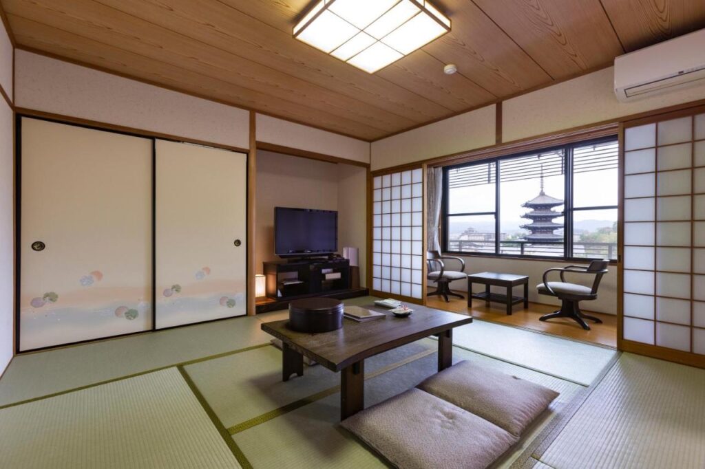 Kyoto Higashiyamaso room with pagoda views