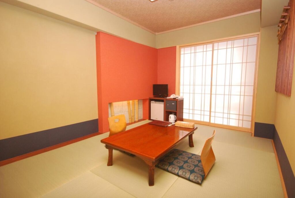 Matsumoto Ryokantatami room