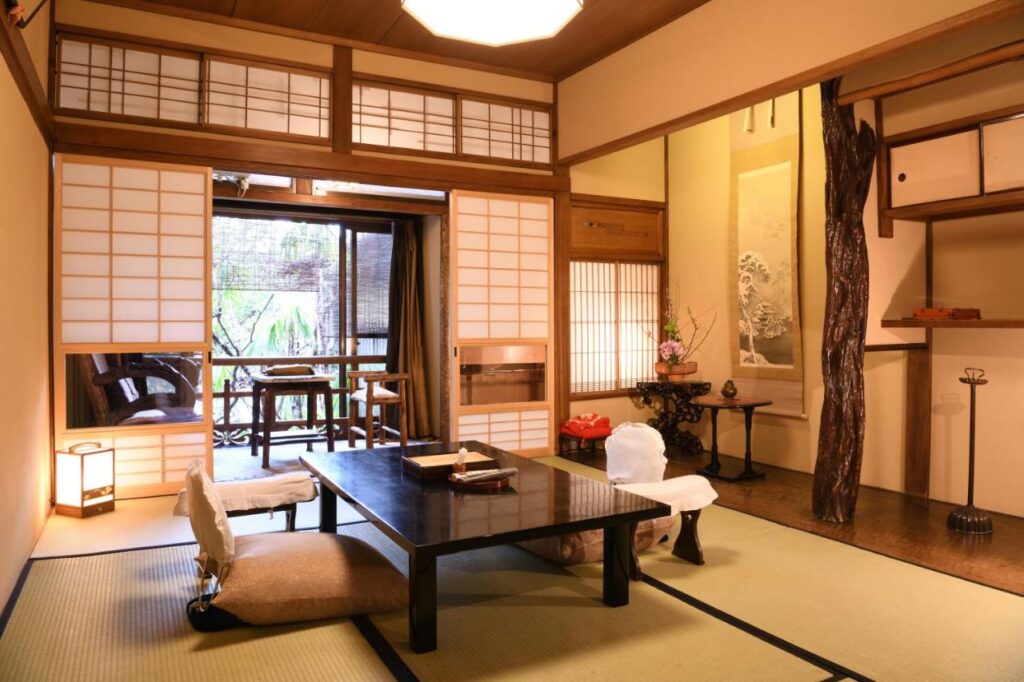 Seikoro Ryokan room with garden view