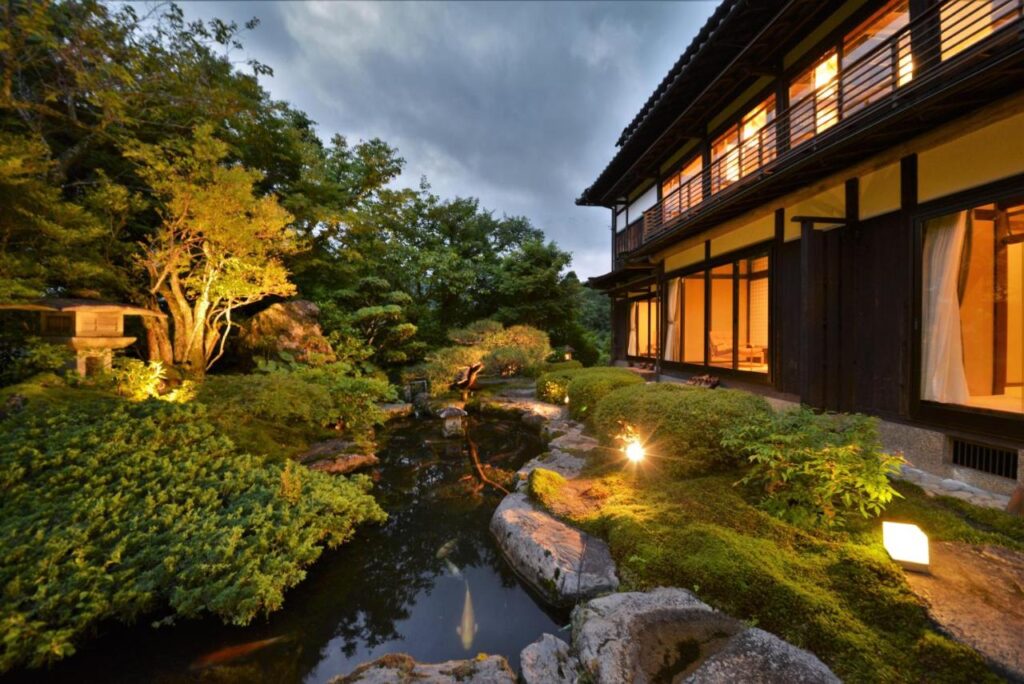 Seryo Ryokan garden