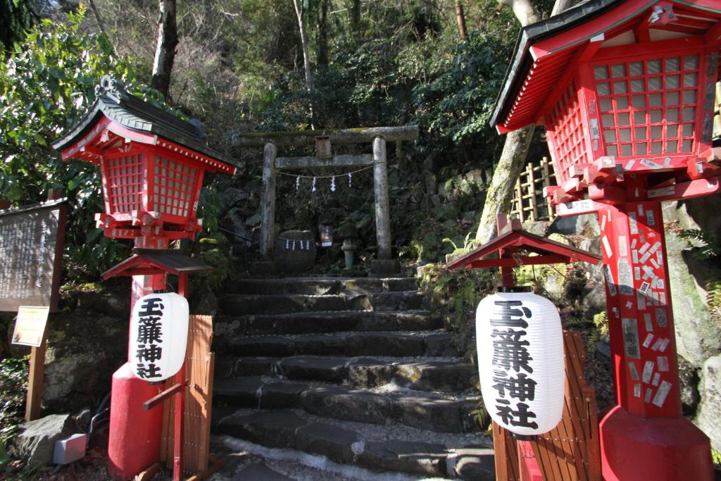 Tenseien ryokans own shrine