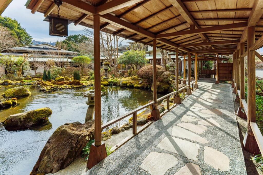 Yoshimatsu bridge over the pond