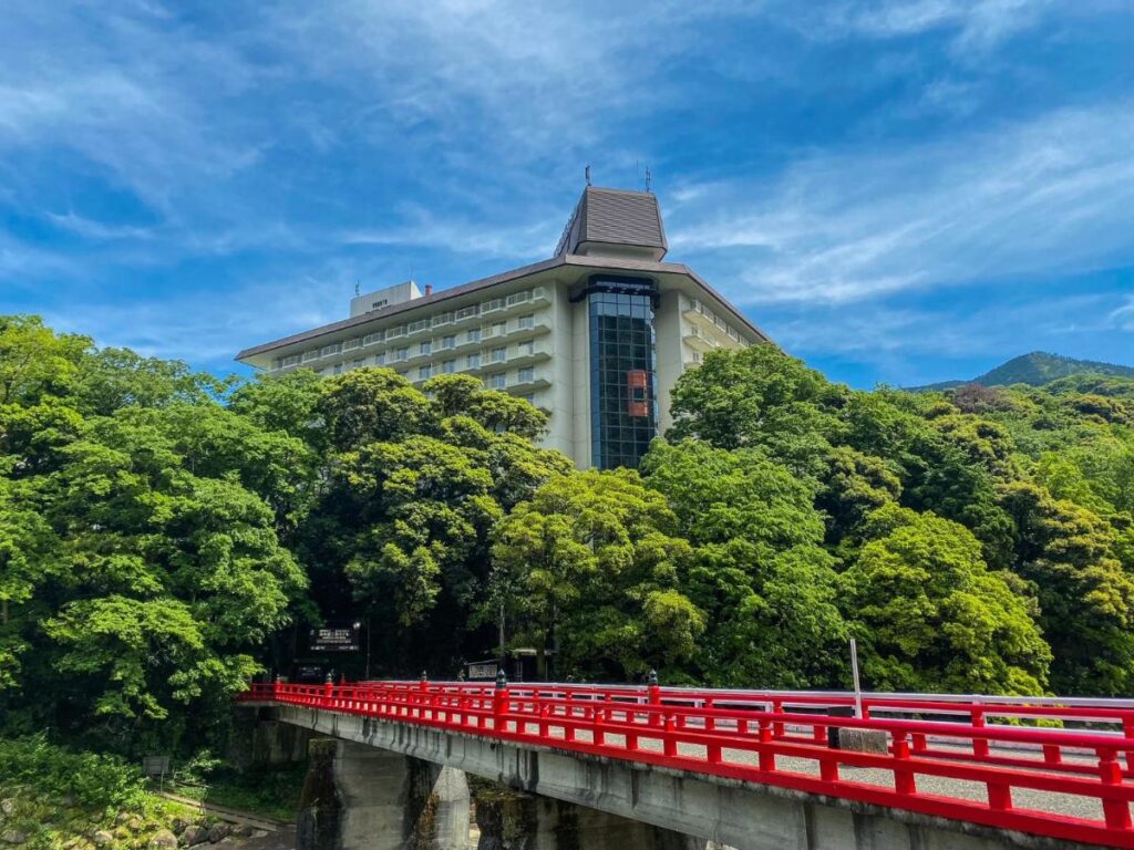 Yumoto Fujiya Hotel main entrance