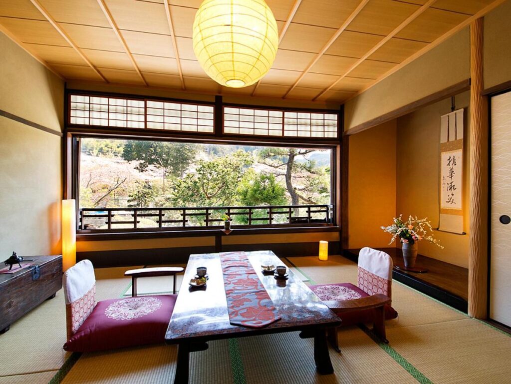 Nanten-en Inn ryokan tatami room with garden view