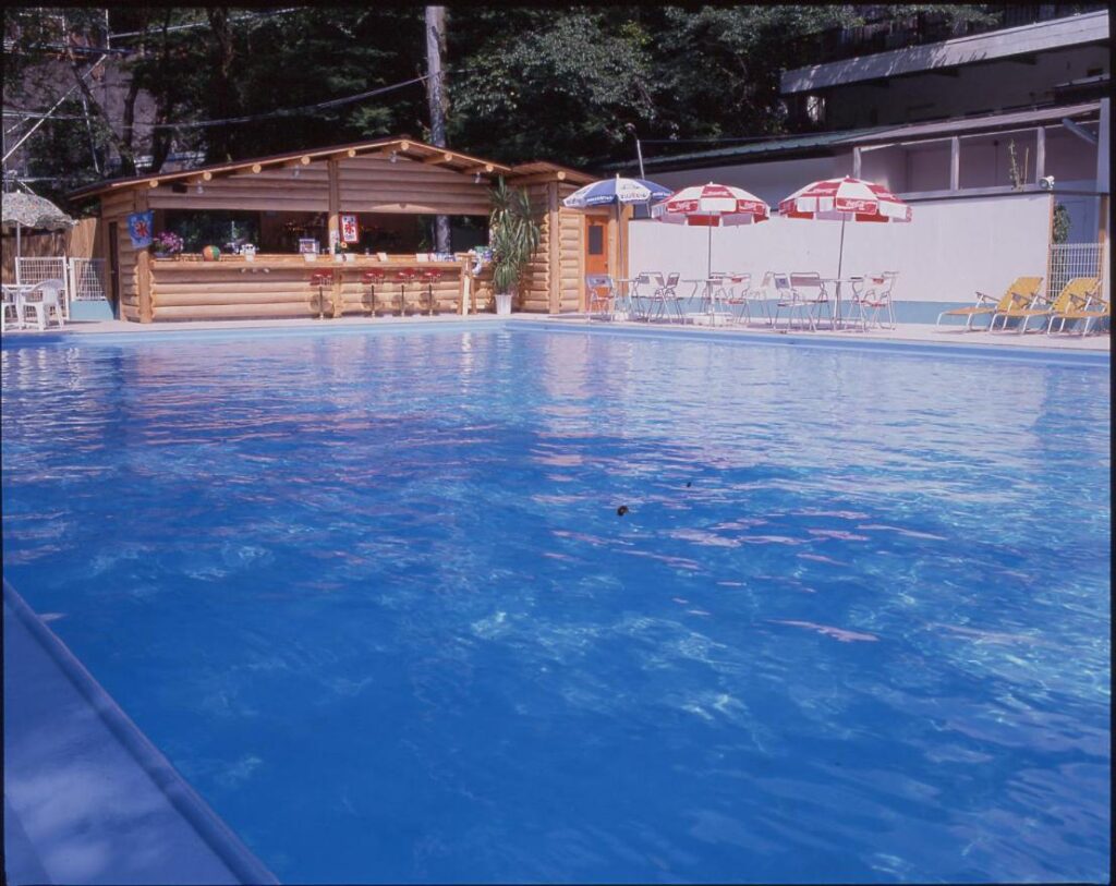 Okumizuma Onsen outdoor pool