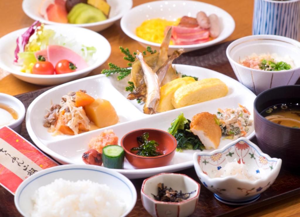 Aenokaze Japanese Breakfast Platter