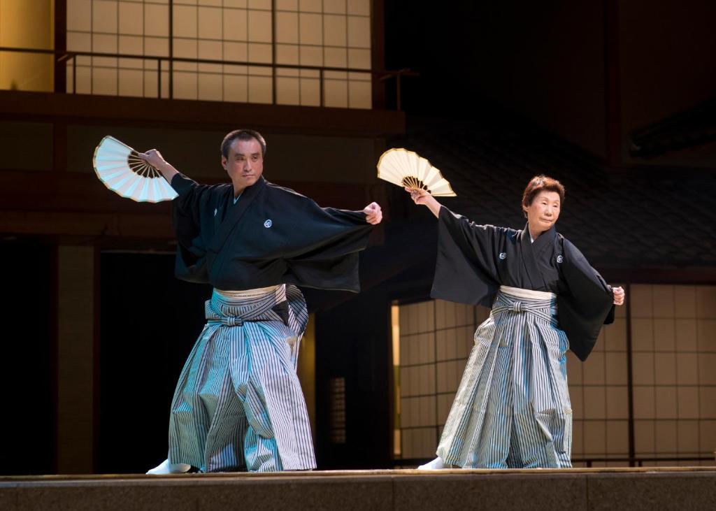 Aenokaze Traditional Dance Performance
