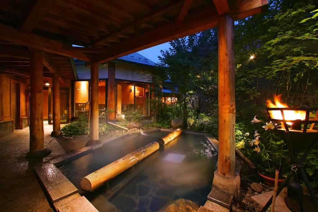 Aishinkan Outdoor Onsen
