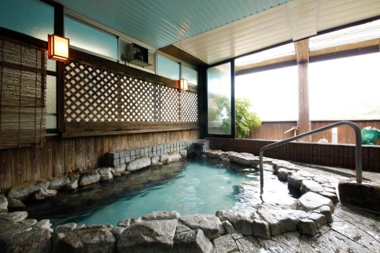 Ajikanko Hotel Uminoyadori Onsen