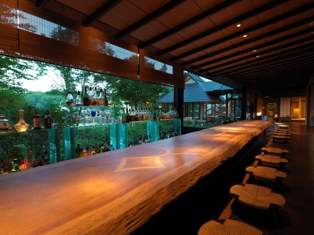 Akan Tsuruga Bessou Hinanoza Bar