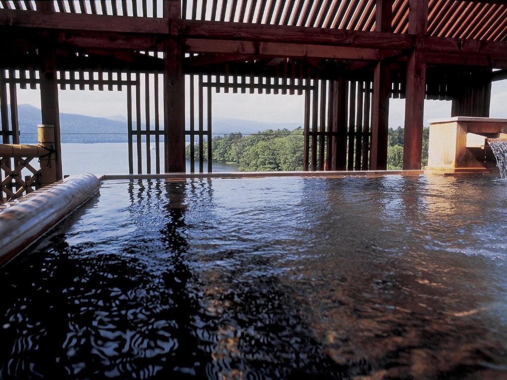 Akan Tsuruga Bessou Hinanoza Onsen View