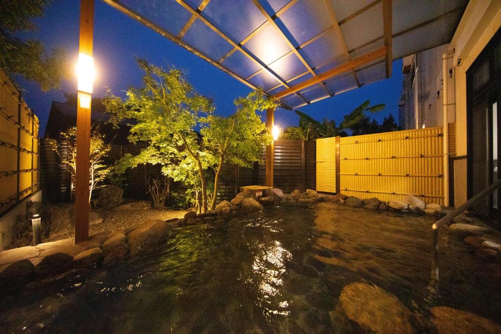 Akari No Yado Togetsu Outdoor Onsen
