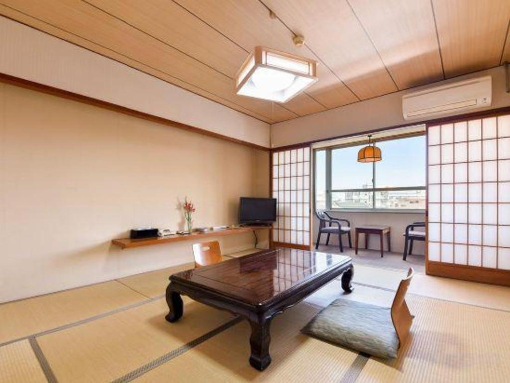 Amakusa Prince Hotel Tatami Room Lounge