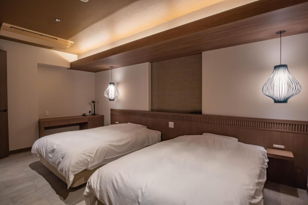 Amane Resort Seikai Modern Bedroom