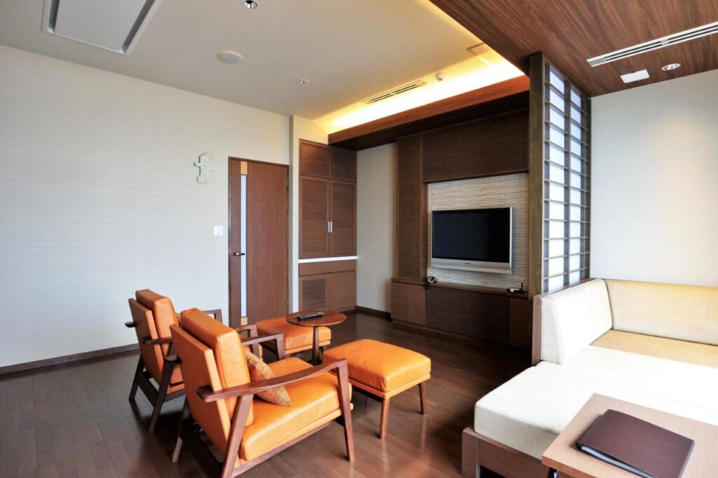 Amane Resort Seikai Modern Living Area