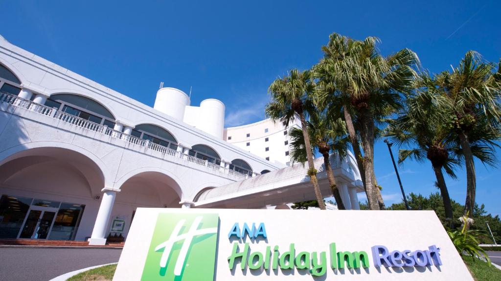 Ana Holiday Inn Resort Miyazaki Building Exterior
